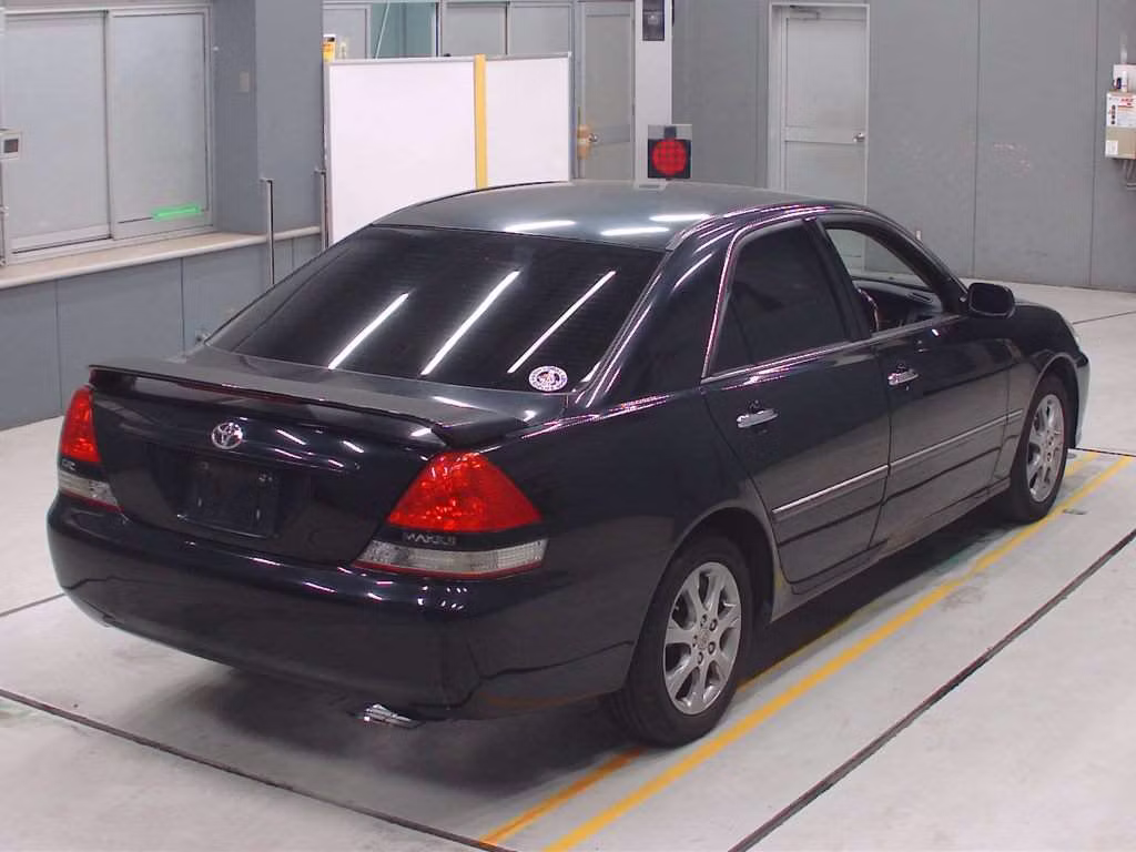 TOYOTA MARK II