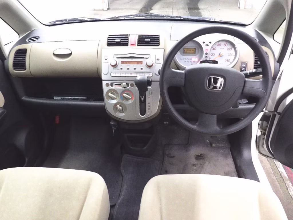 HONDA LIFE