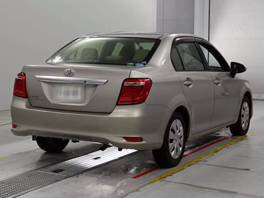 TOYOTA COROLLA AXIO