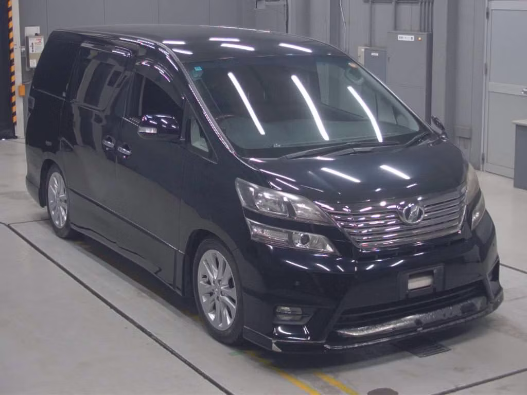 TOYOTA VELLFIRE