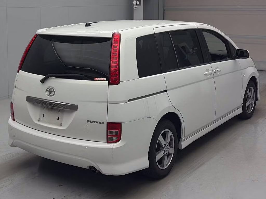 TOYOTA ISIS