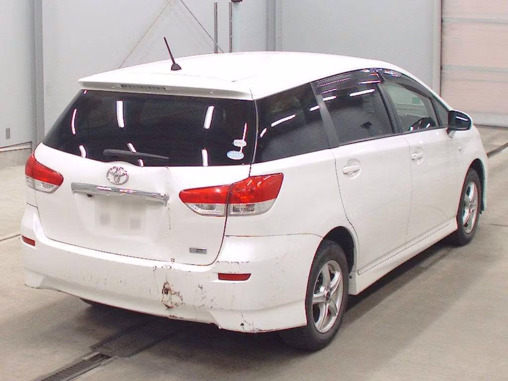 TOYOTA WISH