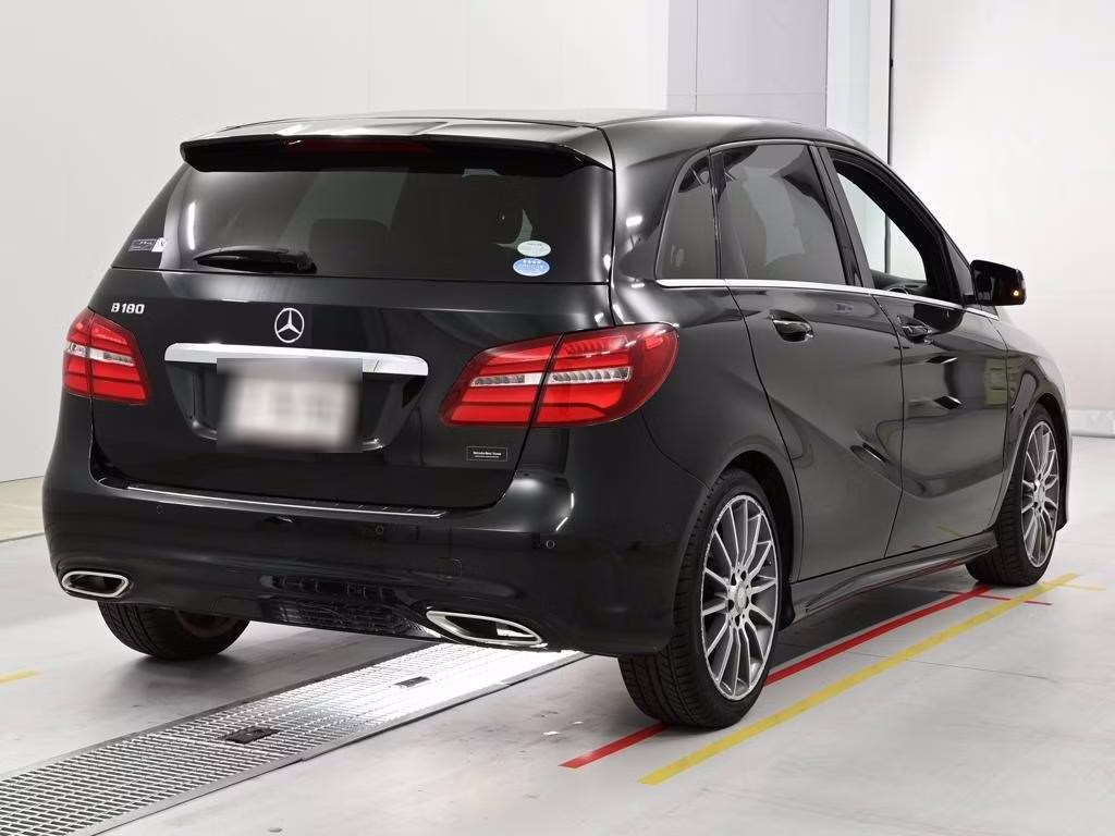MERCEDES-BENZ B-CLASS