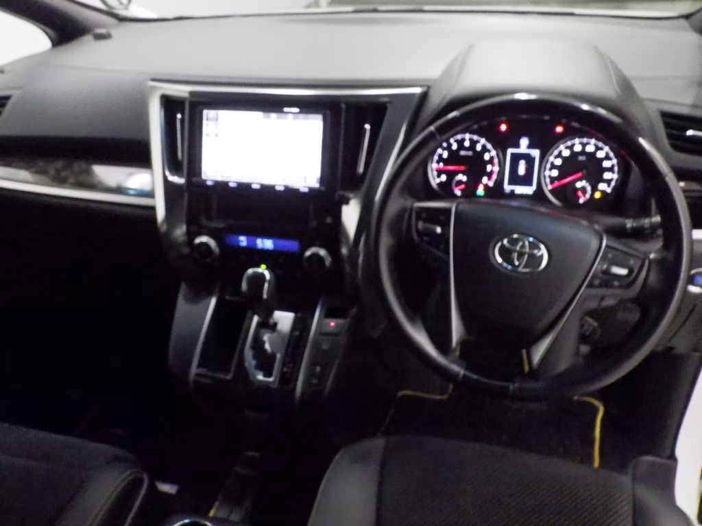 TOYOTA VELLFIRE