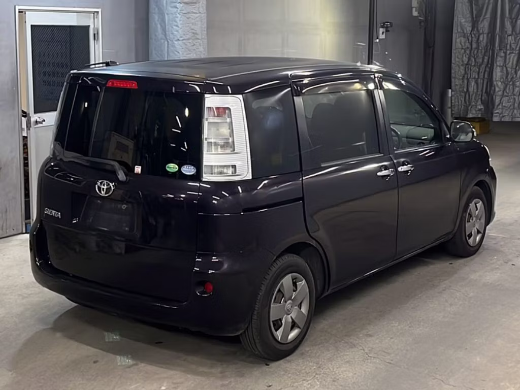 TOYOTA SIENTA
