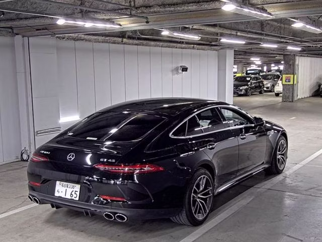 MERCEDES-BENZ AMG GT