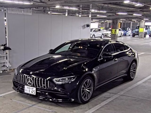 MERCEDES-BENZ AMG GT
