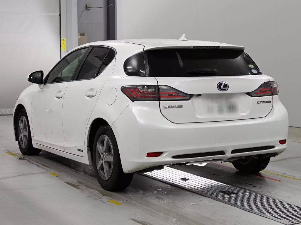 LEXUS CT200H