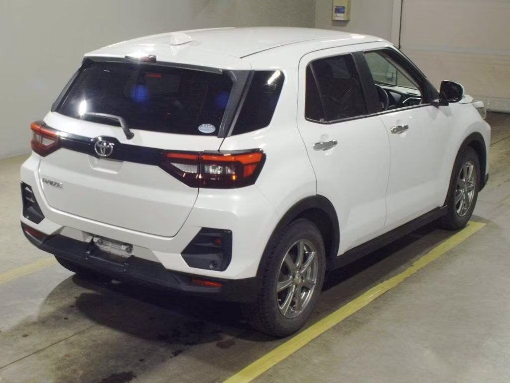 TOYOTA RAIZE
