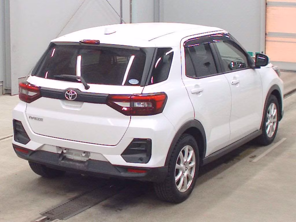 TOYOTA RAIZE