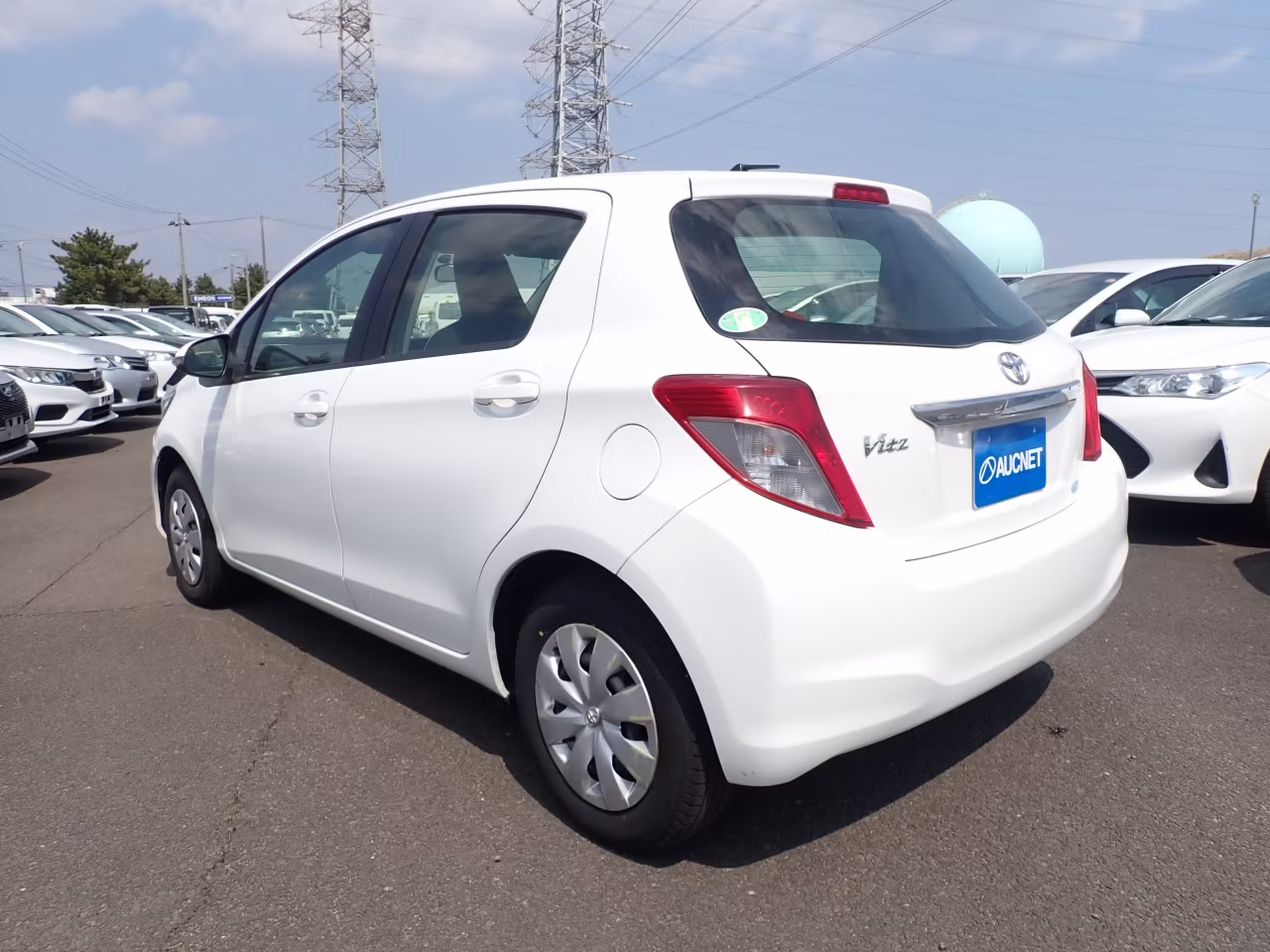 TOYOTA VITZ