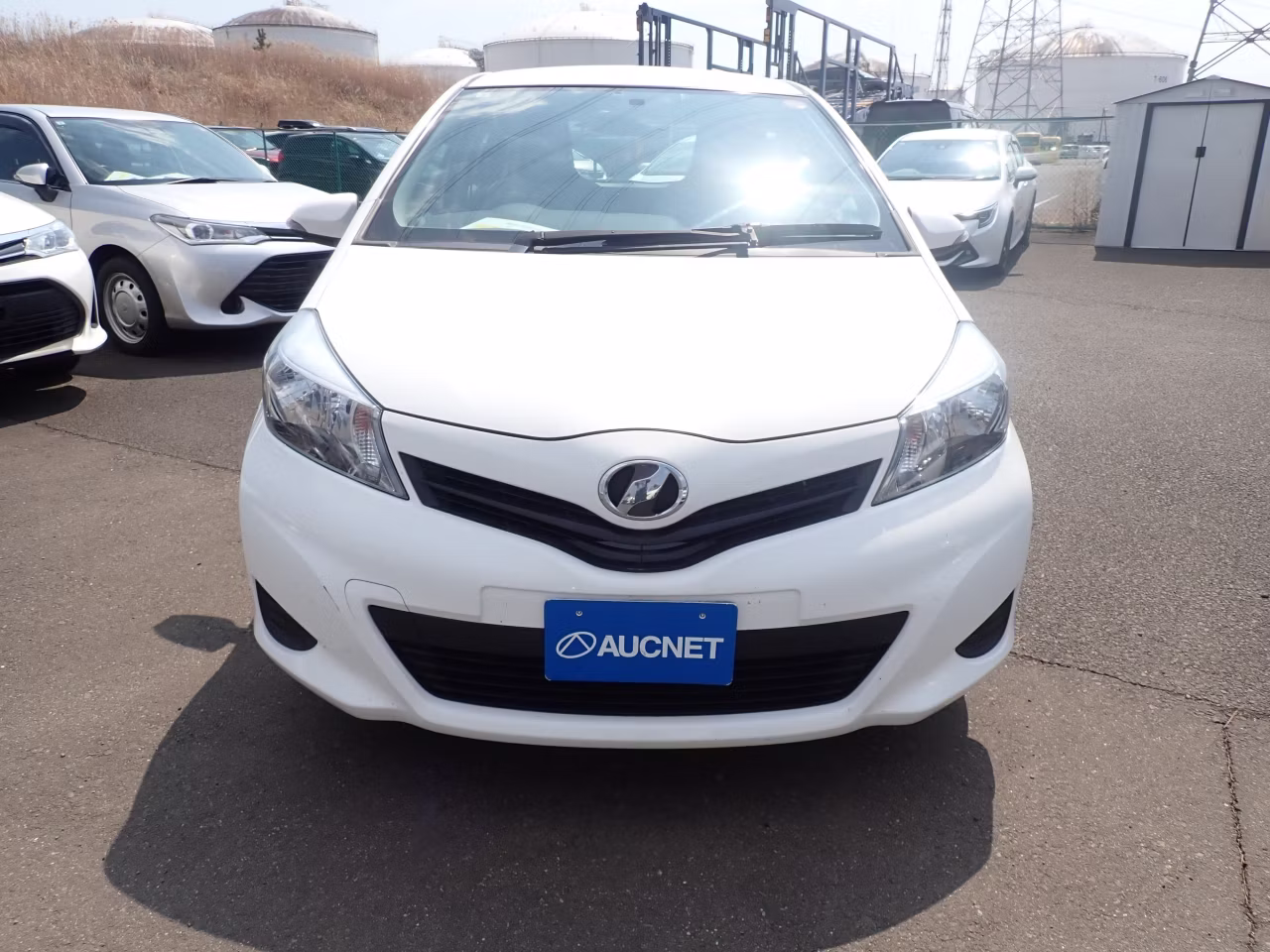 TOYOTA VITZ