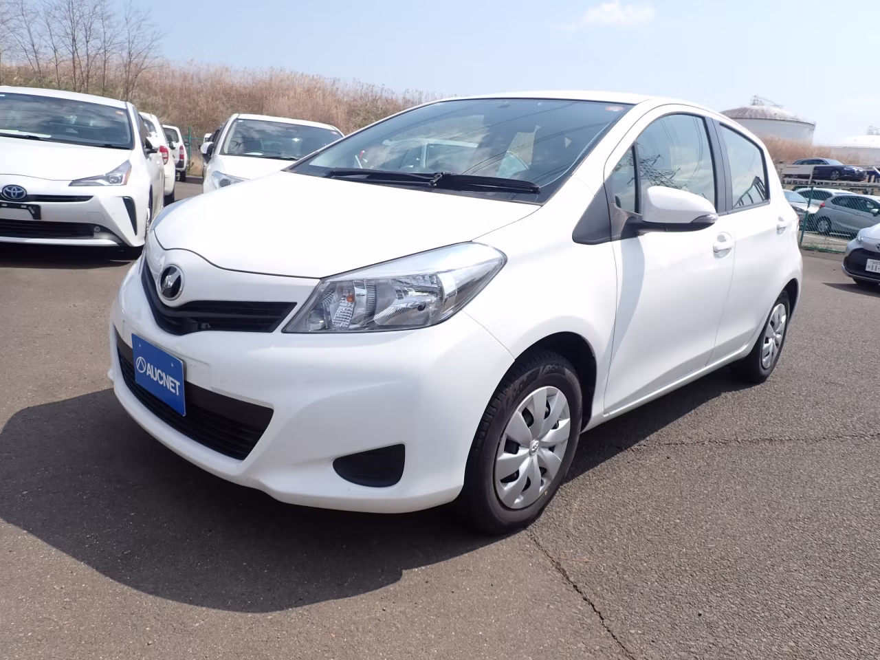 TOYOTA VITZ
