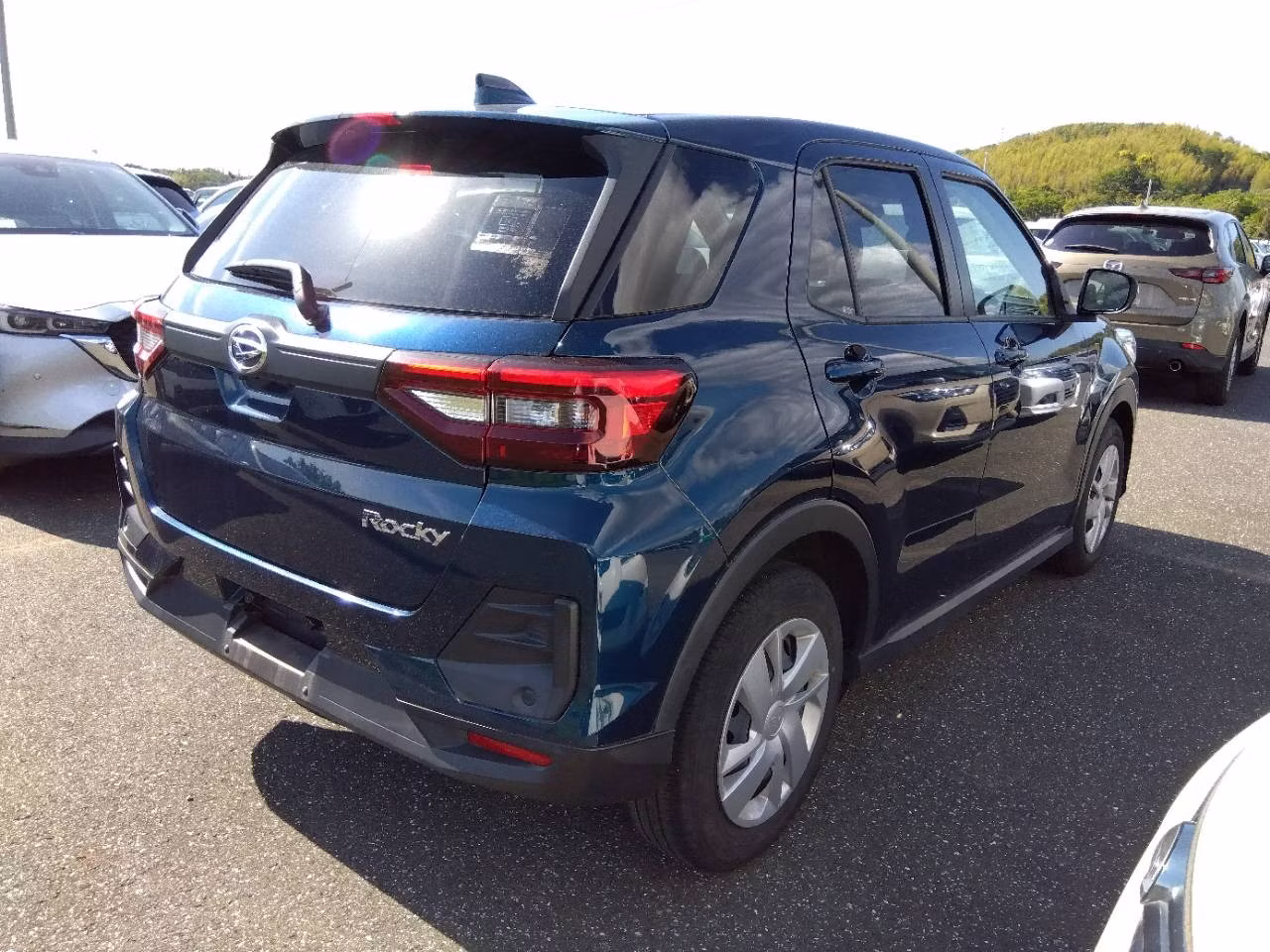 DAIHATSU ROCKY