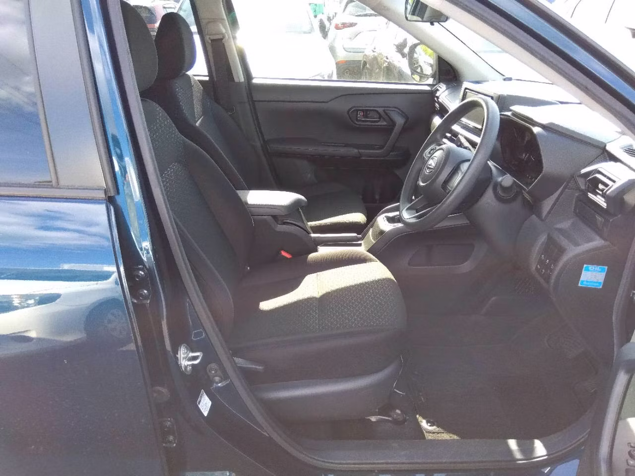 DAIHATSU ROCKY