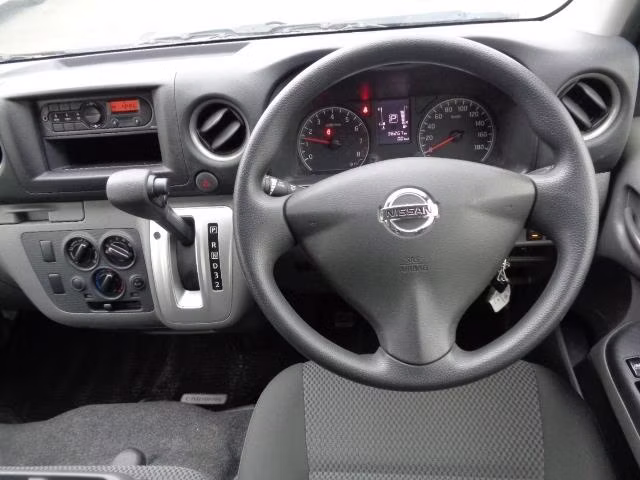 NISSAN CARAVAN