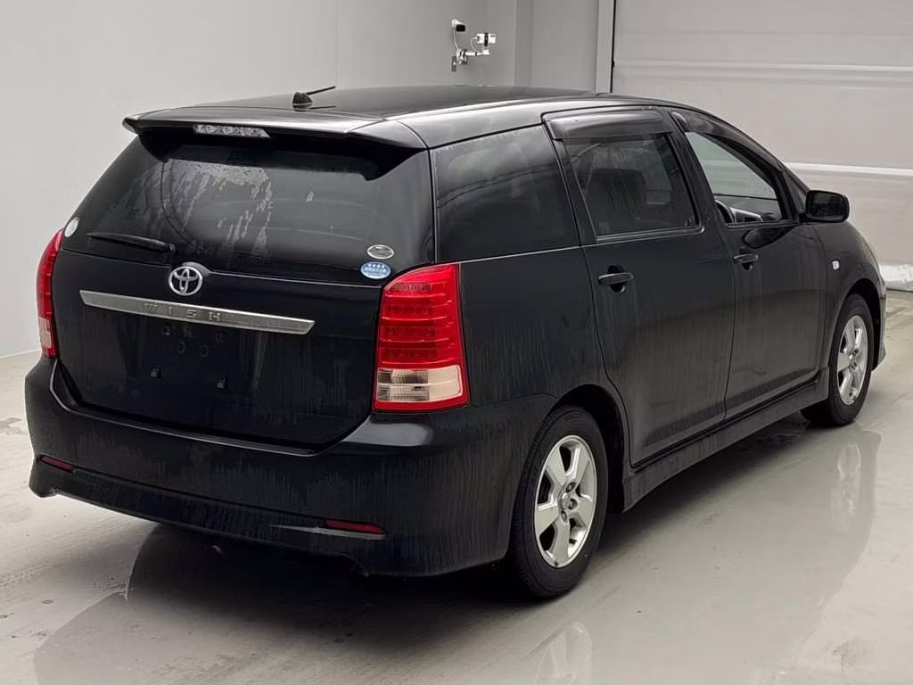 TOYOTA WISH