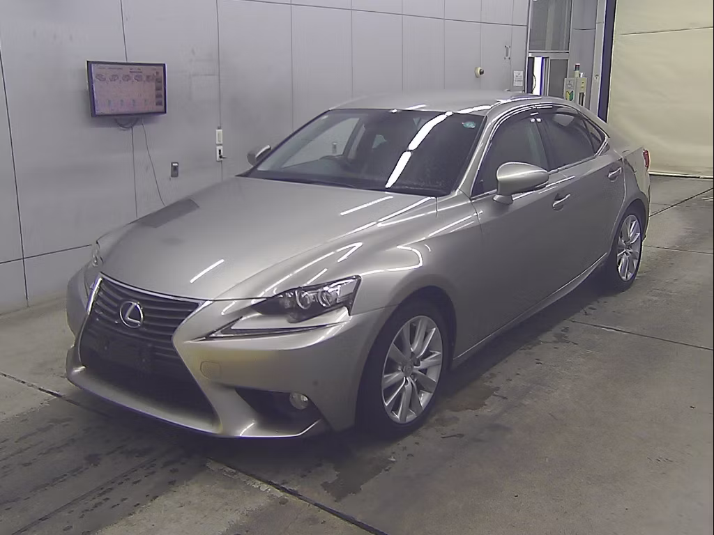 LEXUS IS300H