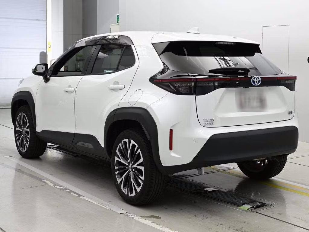 TOYOTA YARIS CROSS