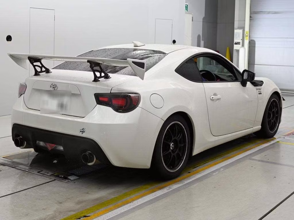 TOYOTA GT 86