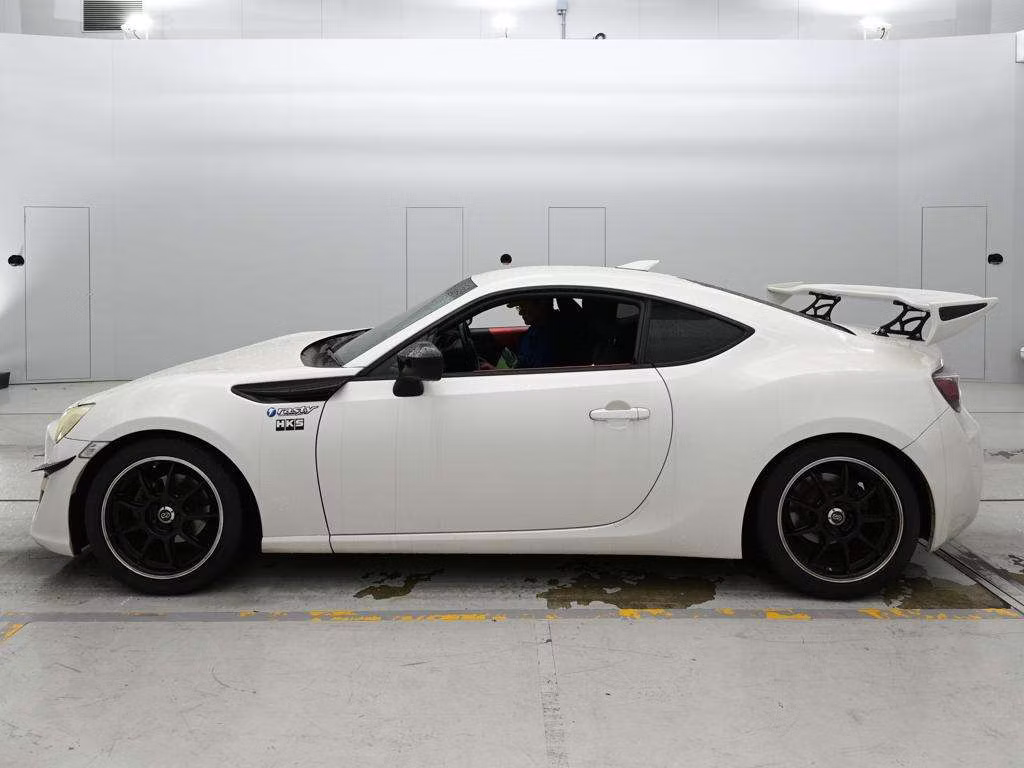 TOYOTA GT 86
