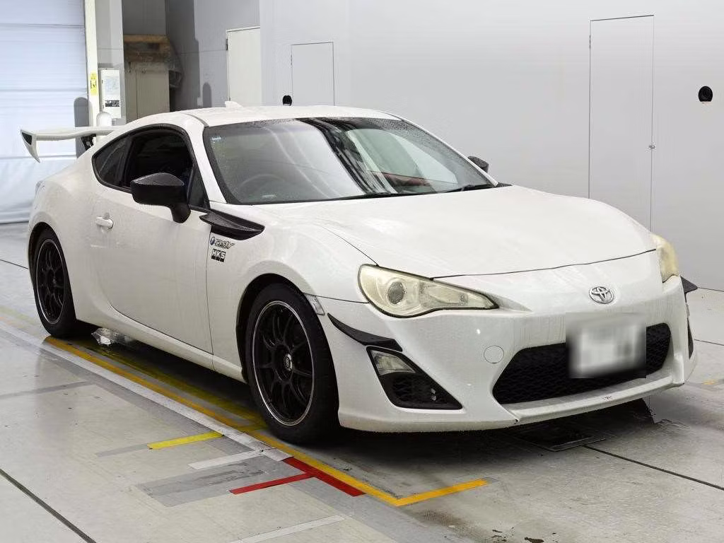 TOYOTA GT 86