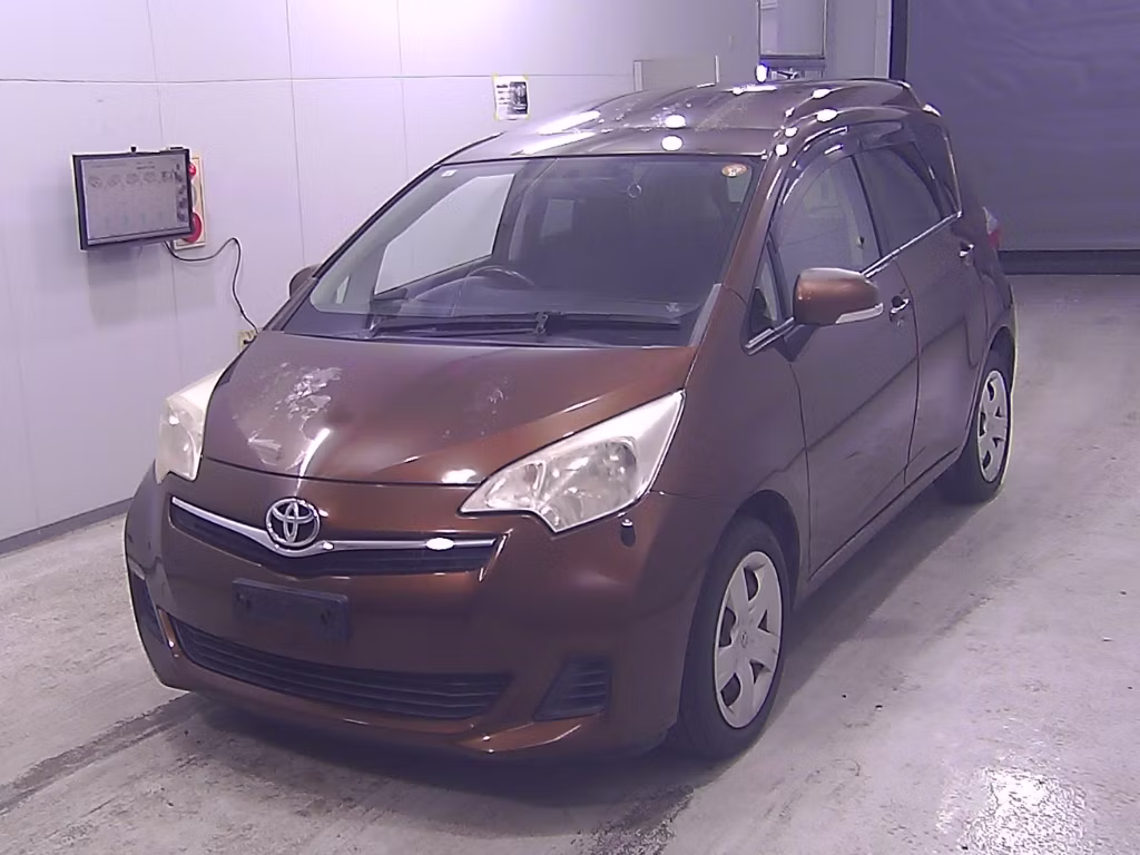 TOYOTA RACTIS