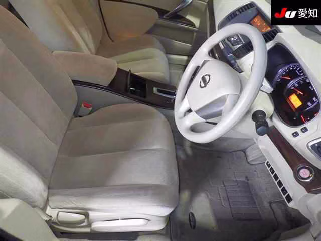 NISSAN TEANA