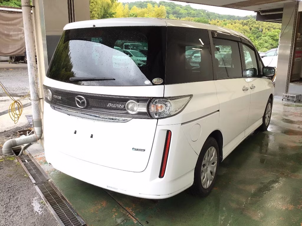 MAZDA BIANTE