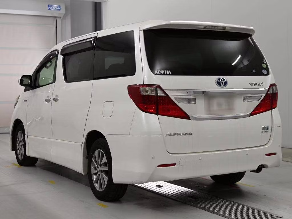 TOYOTA ALPHARD