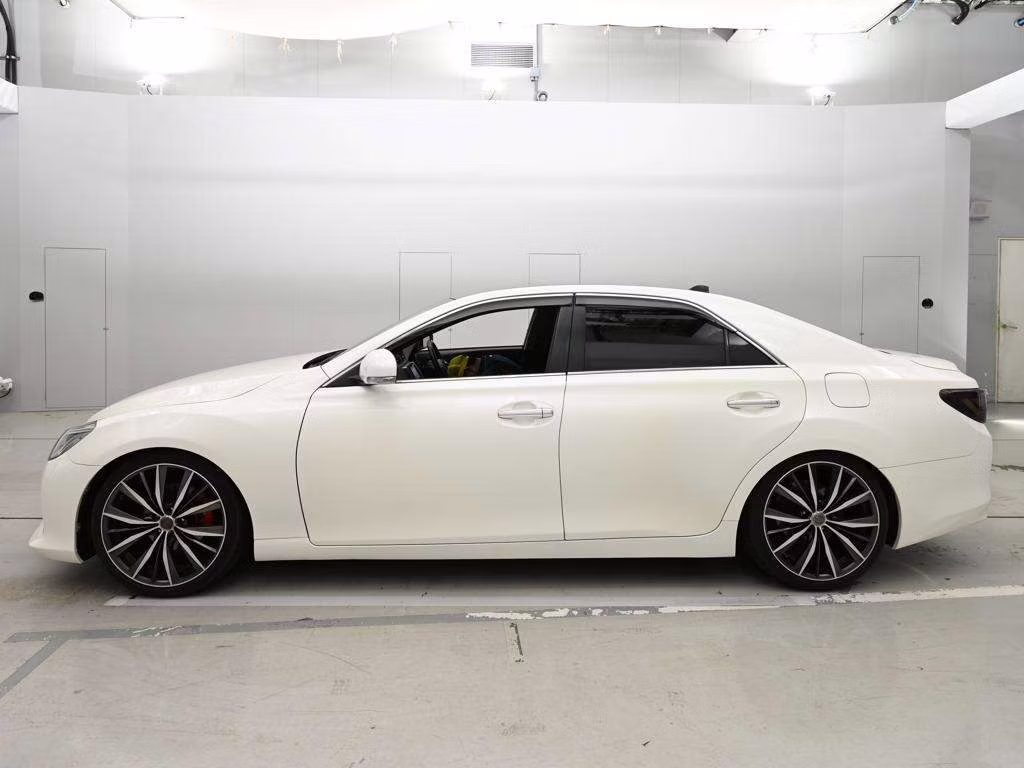 TOYOTA MARK X
