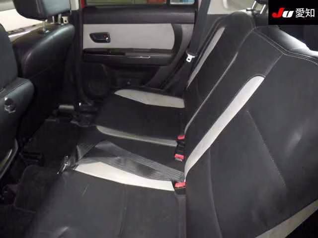 MAZDA VERISA