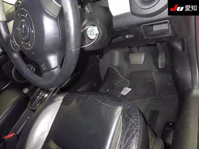 MAZDA VERISA