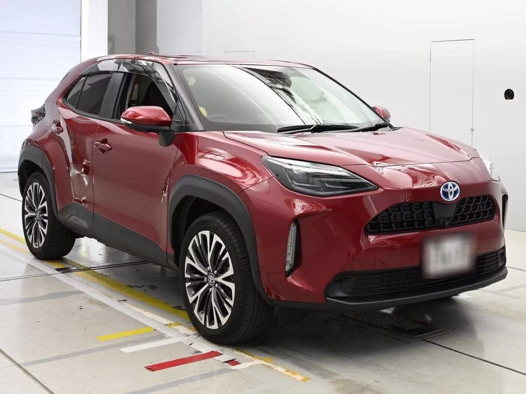 TOYOTA YARIS CROSS