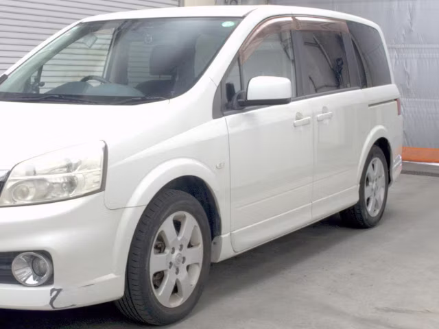 NISSAN LAFESTA