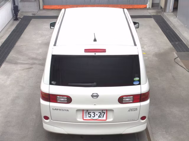 NISSAN LAFESTA