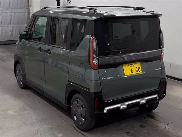MITSUBISHI DELICA MINI