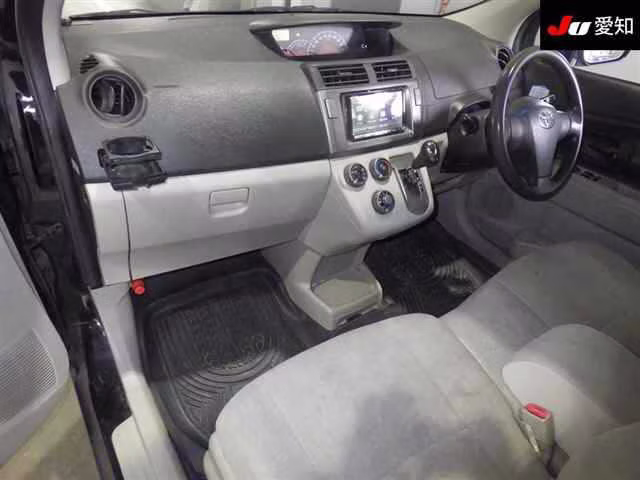 TOYOTA PASSO SETTE