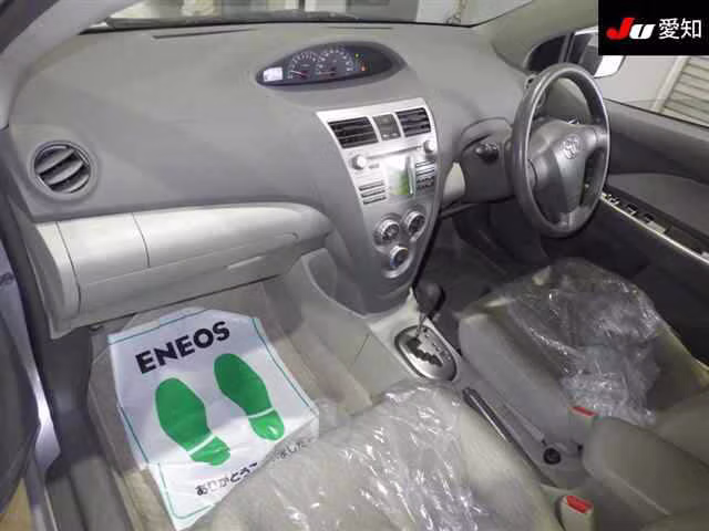 TOYOTA BELTA