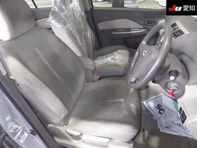 TOYOTA BELTA