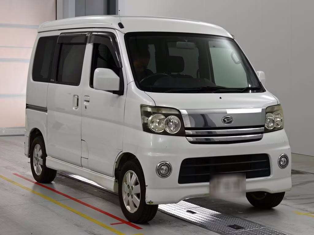 DAIHATSU ATRAI