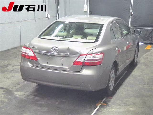TOYOTA PREMIO