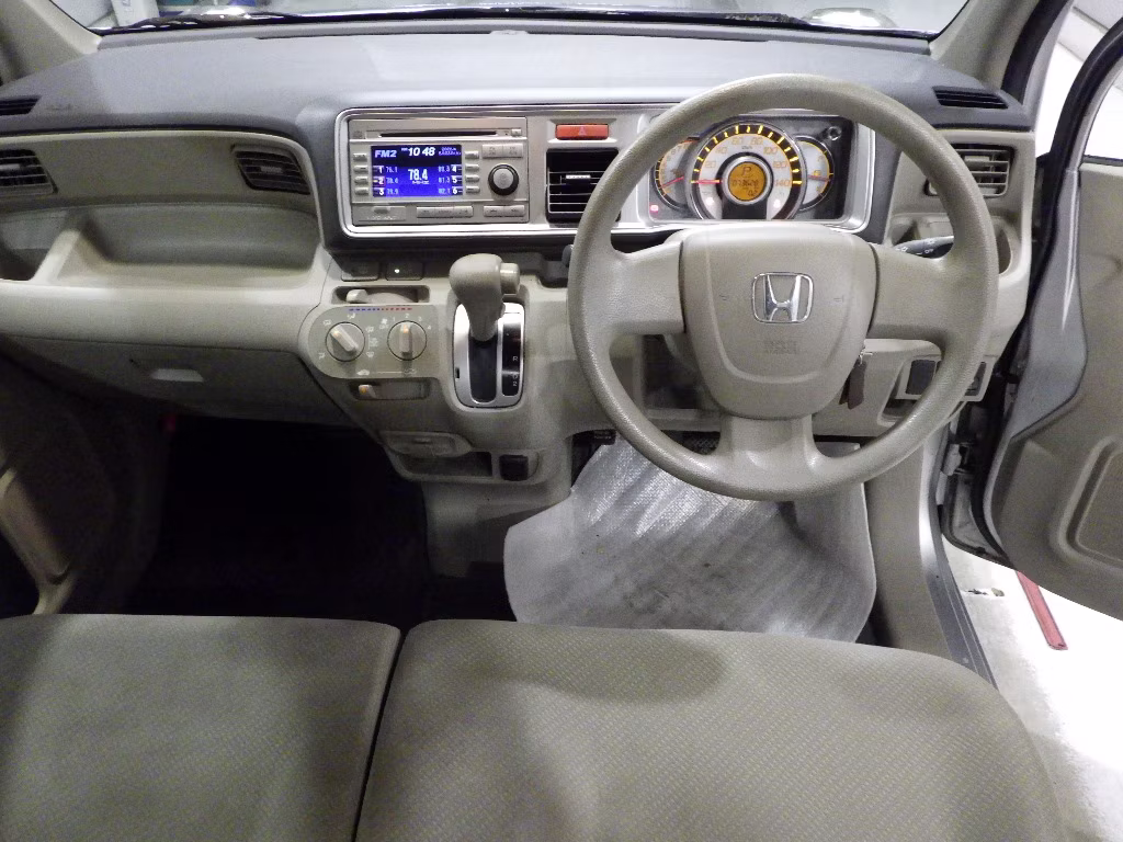HONDA LIFE