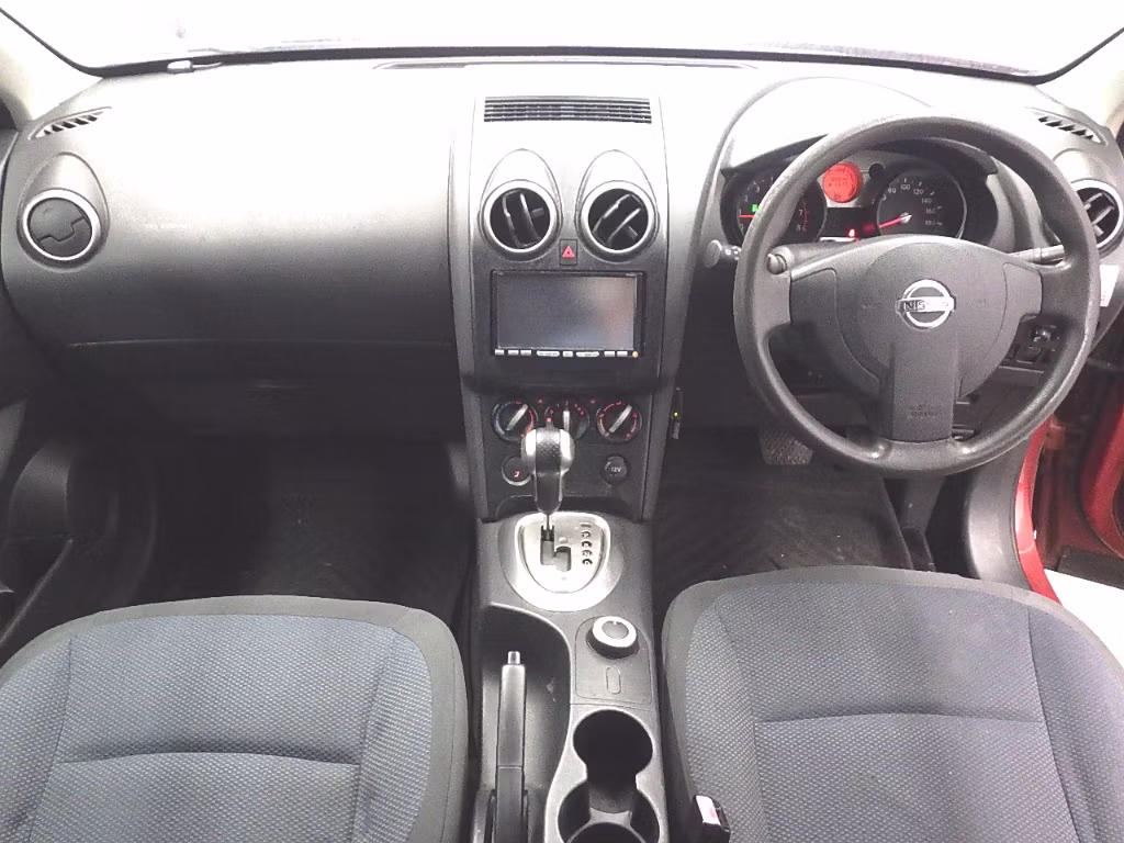NISSAN DUALIS