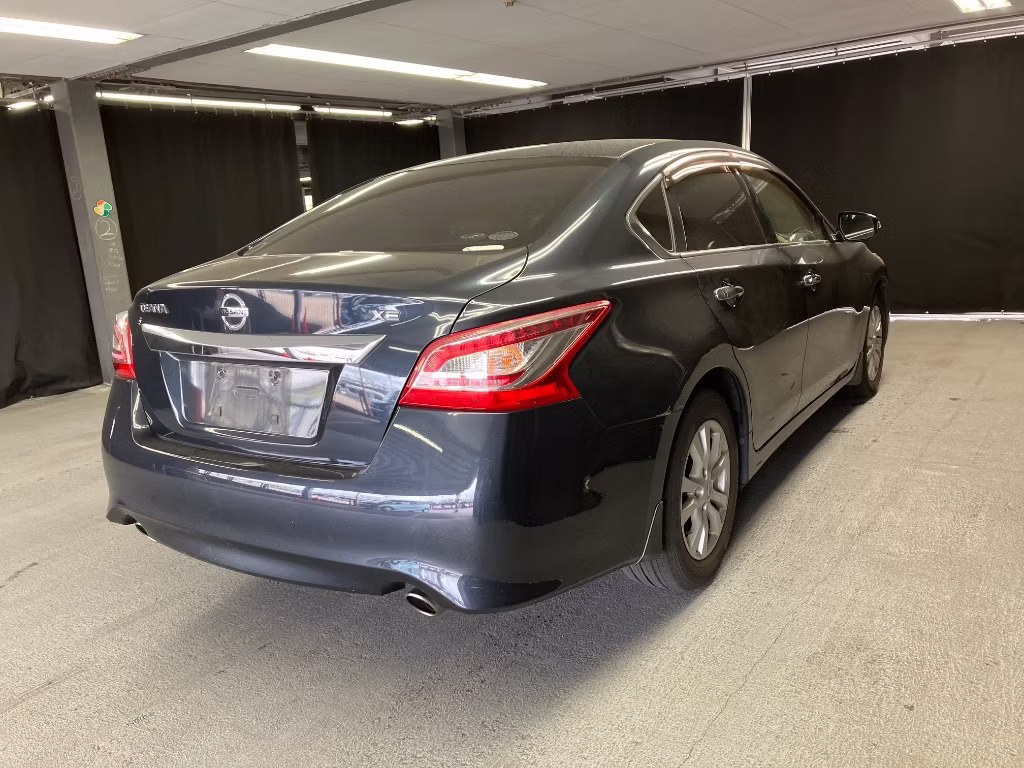 NISSAN TEANA