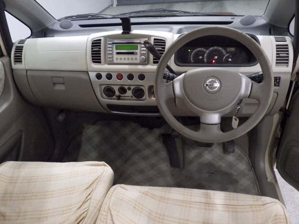 NISSAN MOCO