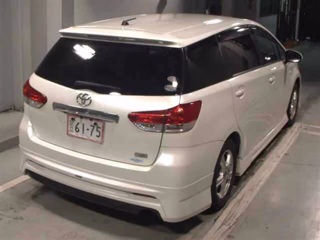 TOYOTA WISH