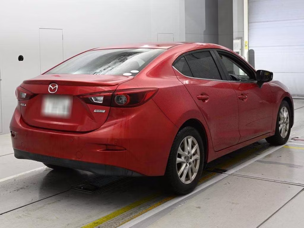 MAZDA AXELA