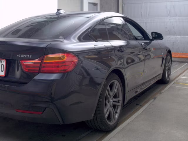 BMW 4-SERIES