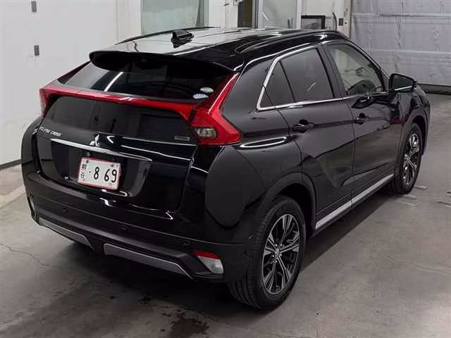 MITSUBISHI ECLIPSE CROSS